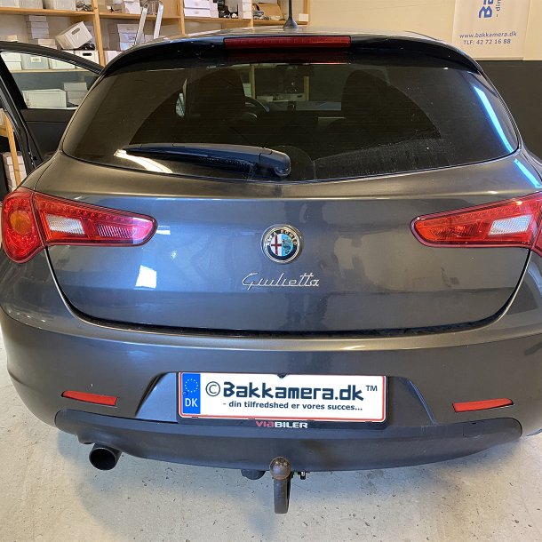 Alfa Romeo Giulietta 5" Uconnect - Bakkamera lsning