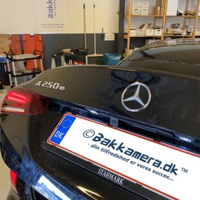 Mercedes A-Klasse Sedan 2020 - Bakkamera l�sning