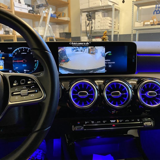 Mercedes A-Klasse Sedan 2020 - Bakkamera l�sning
